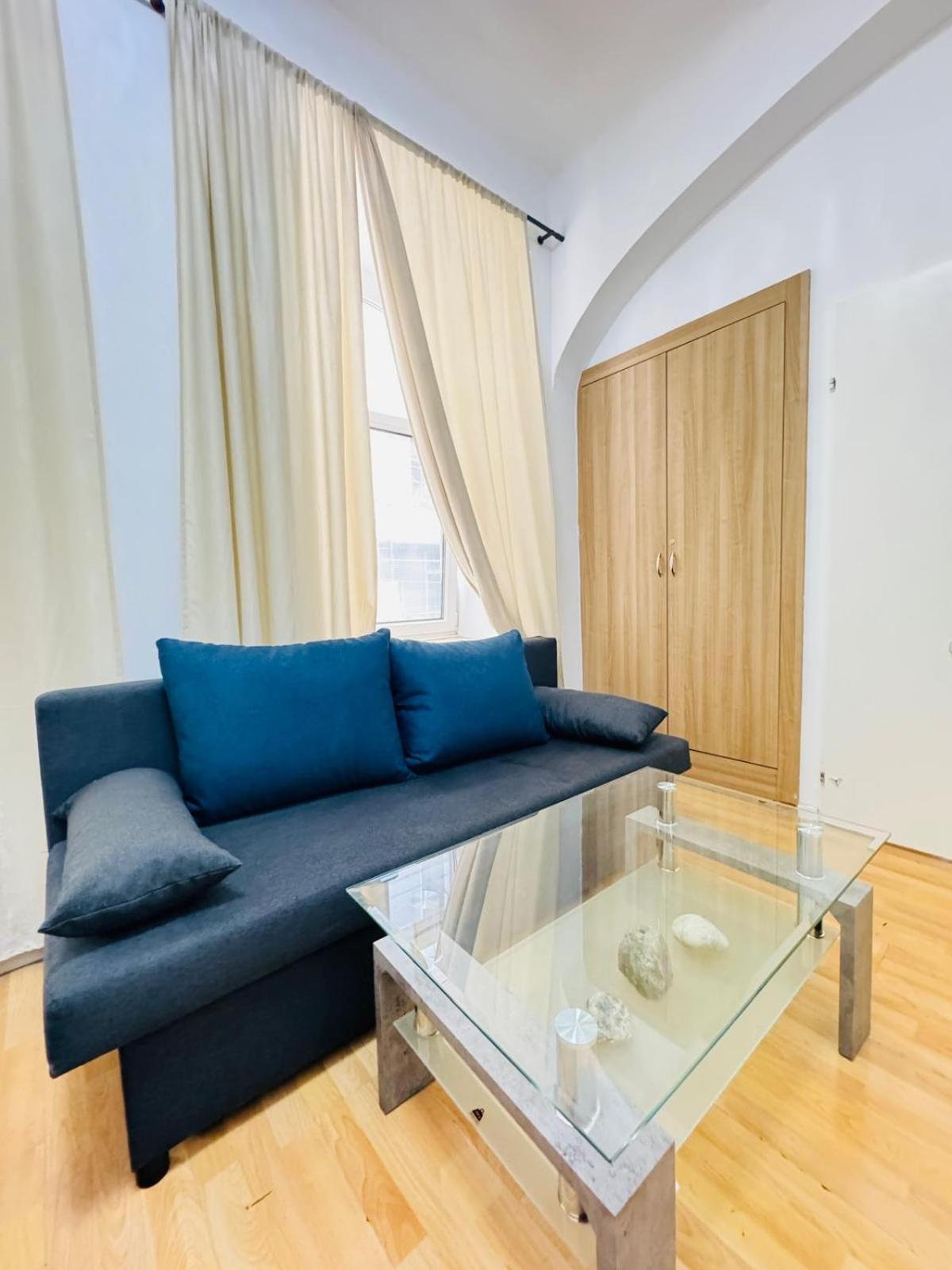 10 Bedroom For Groups, 8-min To Rathausplatz *