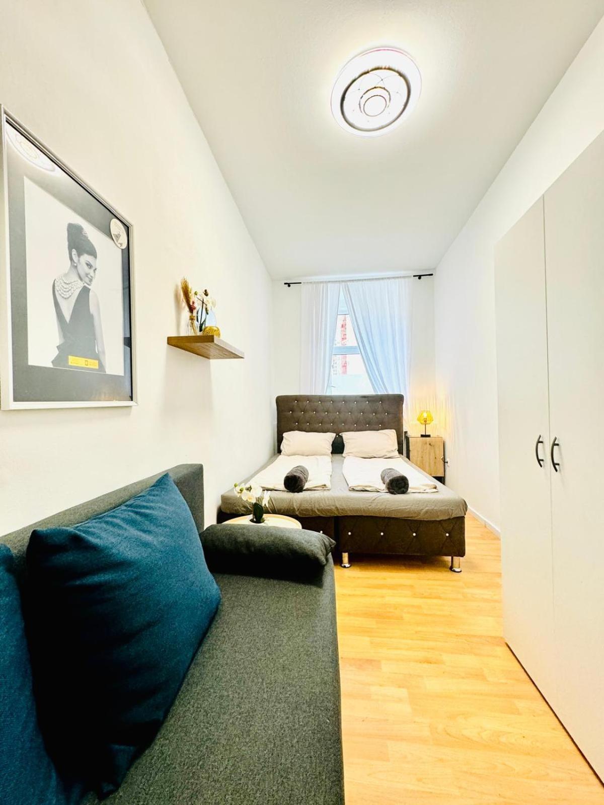 10 Bedroom For Groups, 8-min To Rathausplatz Wien