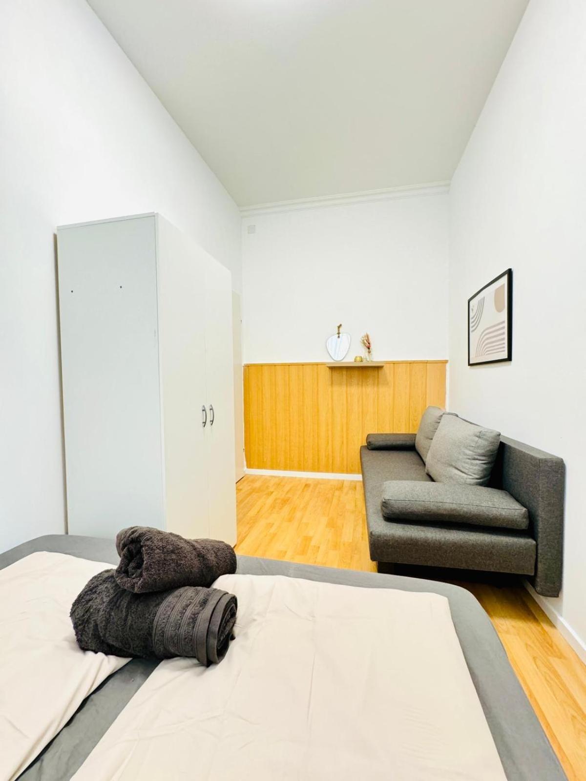 10 Bedroom For Groups, 8-min To Rathausplatz *